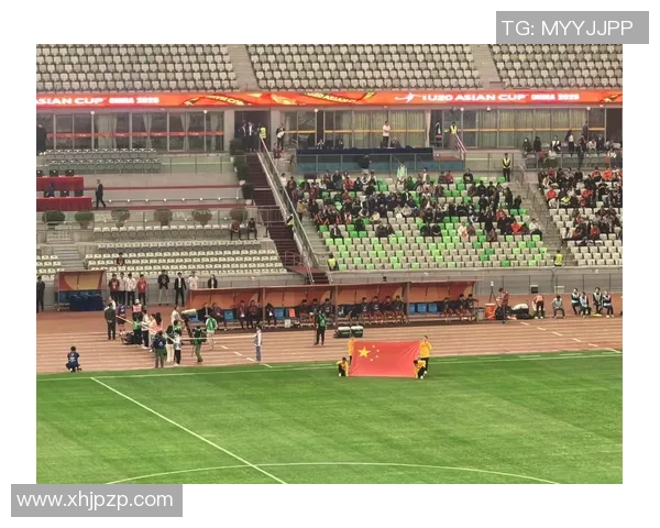 赛后分析:上海足球队与重庆足球队球员个人能力对比与表现评估 赛后分析:上海足球队与重庆足球队球员个人能力对比与表现评估